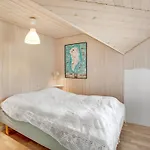 Goerel - 1km From The Sea By Interhome